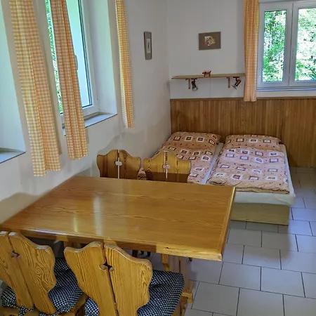 Na Cernem Potoce Ferienhaus *